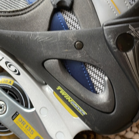 Salomon in-line skates. - Picture 11 of 12